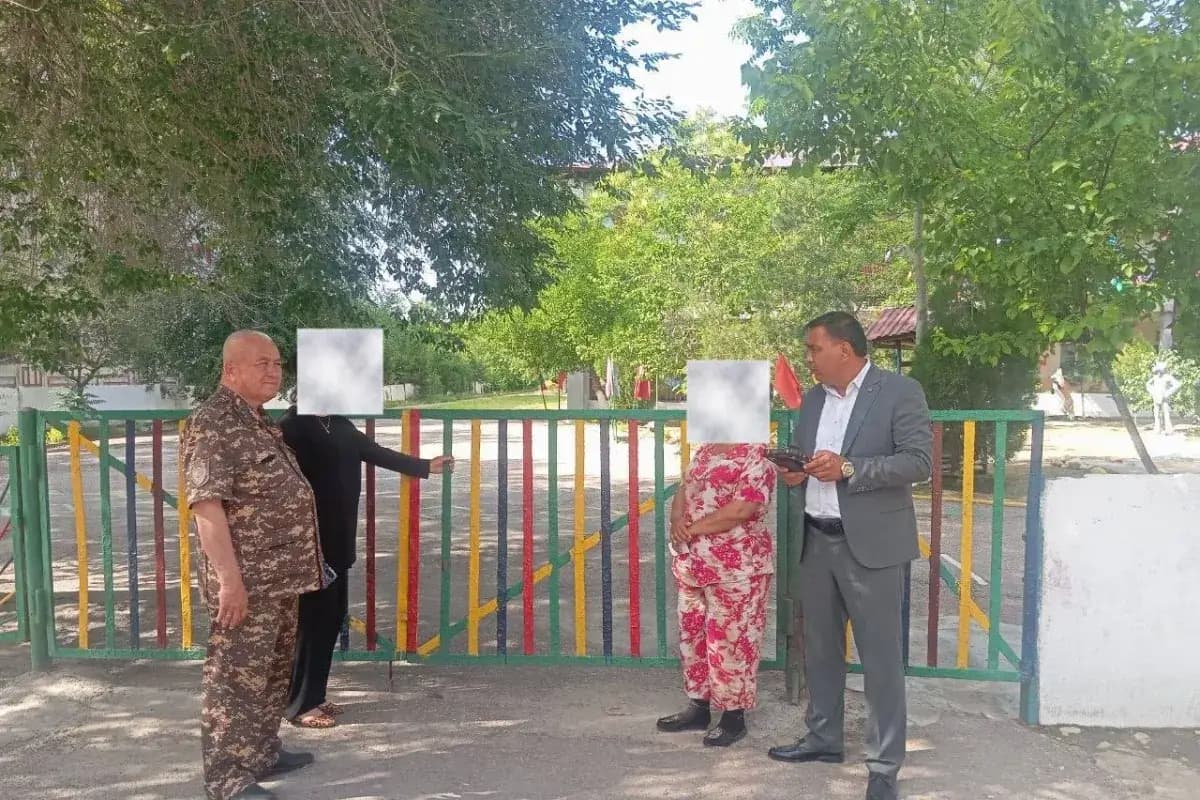 Olmaliqdagi bog‘cha direktori daraxt kesgani uchun 20,6 mln so‘m jarimaga tortildi