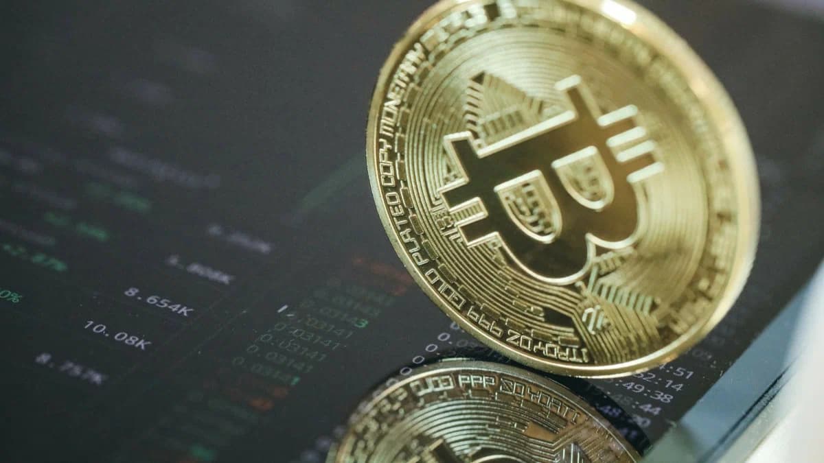 Jizzaxda xorijlik talaba kripto ayirboshlagani uchun ushlandi