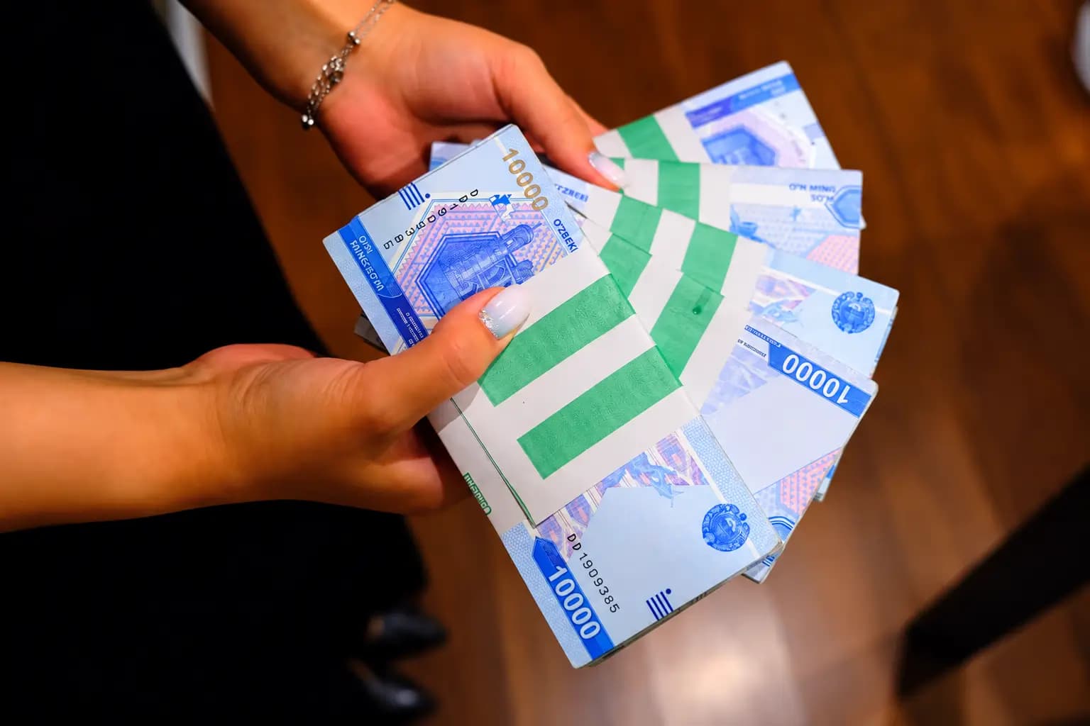1-oktabr arafasida pedagoglarga 1 mln 20 ming so’mgacha mukofot beriladi