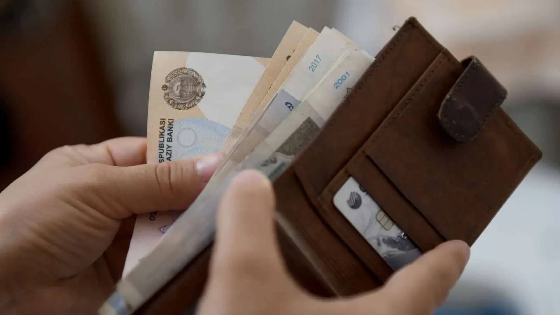 17 ming o’qituvchi O’zbekistonda 1 000 dollardan ortiq maosh olmoqda