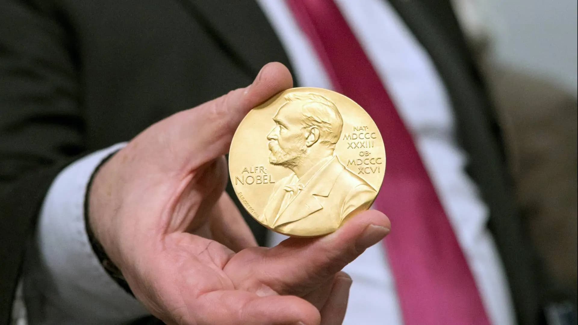 Nobel mukofoti miqdori 125 yilligida 12 million kronga oshirildi