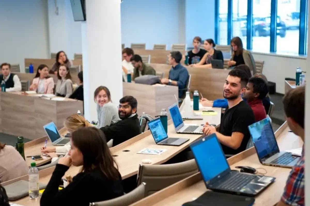 Yevropaning 4 universitetida magistratura bepul, ariza 1-dekabrgacha