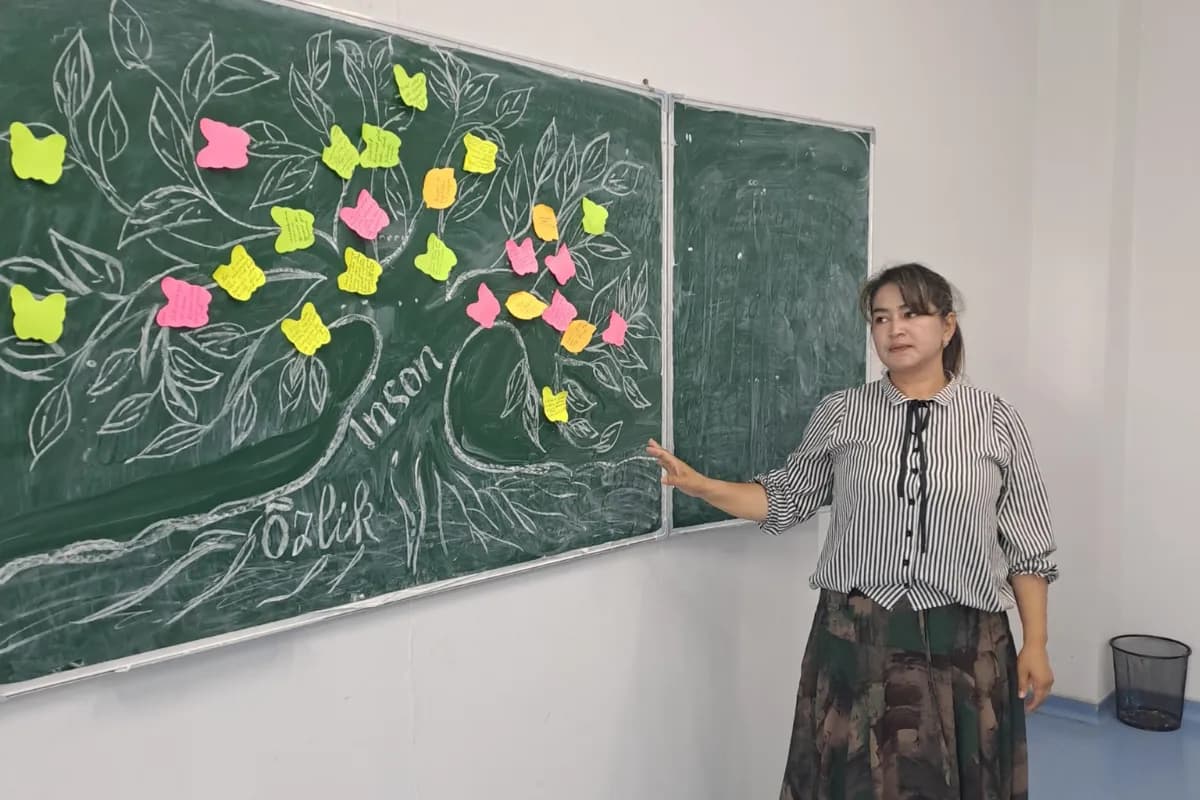 44 yoshida talaba bo’lgan o’qituvchi ish va o’qishni birga olib bormoqda