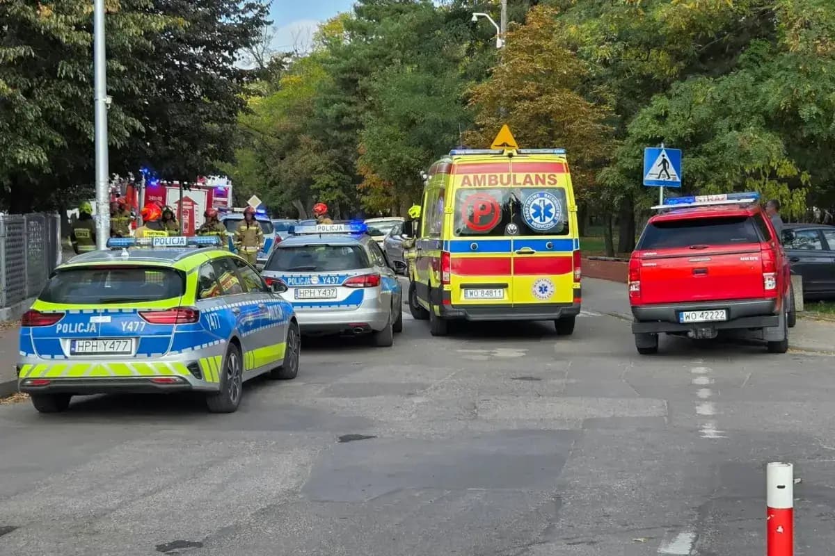 Polshada 19 yoshli o‘quvchi maktabdagi hujumda 9 kishini jarohatladi