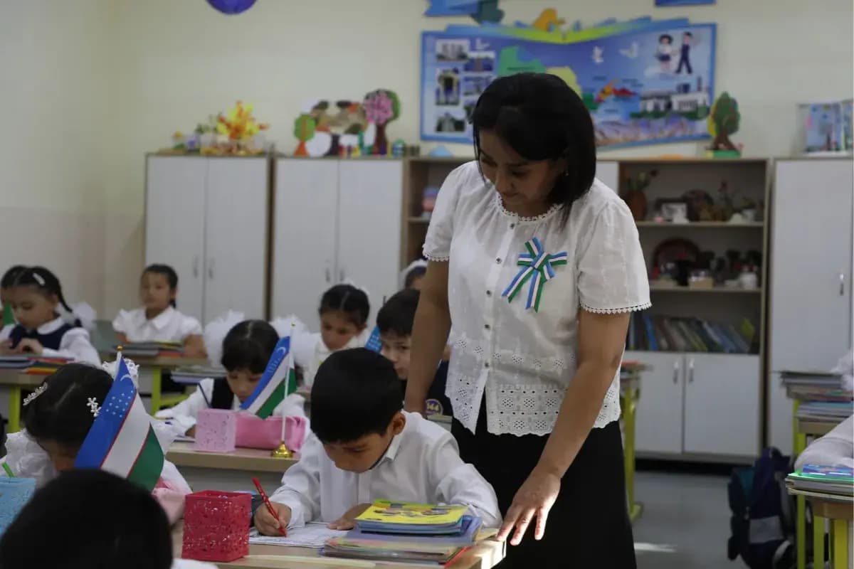 15 yillik stajli pedagog farzandining kontraktini foizsiz to‘laydi