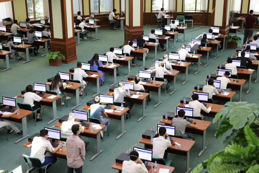 Davlat granti kvotasi o’zgardi: OTMlar kesimi bekor qilindi