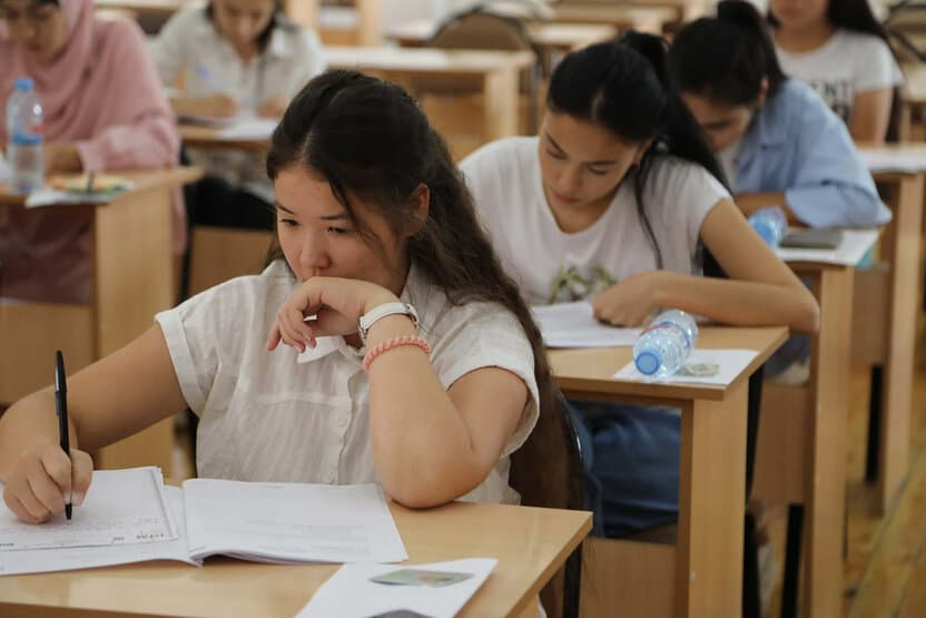 2 mingta grant: Tavsiyanoma olish uchun oxirgi kun!