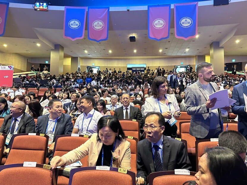 Janubiy Koreyada shifokorlar ish tashlashi: Sabablar va oqibatlar