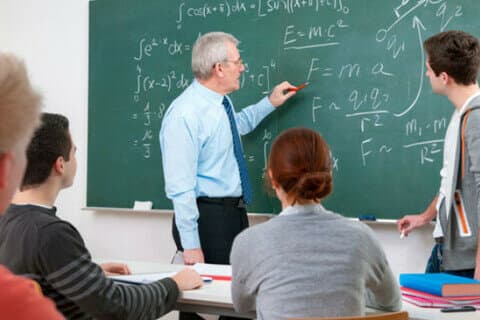 O‘zbekistonda pedagog xodimlar oylik maoshlari (2024-yil)