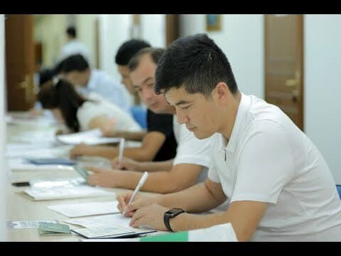 Maktabda o’qituvchilarning lavozim va malaka toifalari