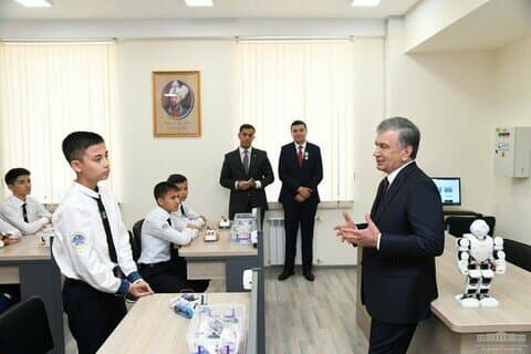 Ixtisoslashtirilgan maktablar: Yangi imkoniyatlar va islohotlar