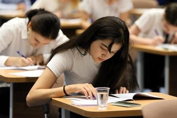 Chet tili OTMlariga qabul kvotalari 2 baravar oshiriladi