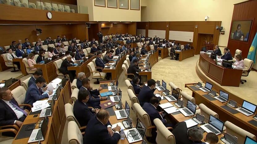 Ishlaydigan talabalar uchun o‘quv ta’tillari tartibi o‘zgardi