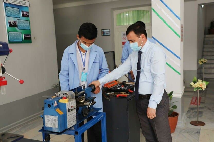 10-11 sinf o‘quvchilari tadbirkorlikda: Oylik va kasb-hunar