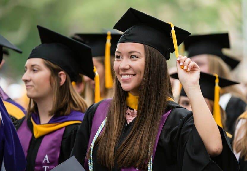 Xotin-qizlar uchun davlat granti: Qayerlarda tekin o‘qish mumkin?