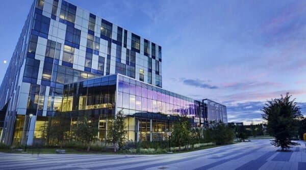 Kalgari universiteti: Kanadada 60 000$ lik grant yutib oling