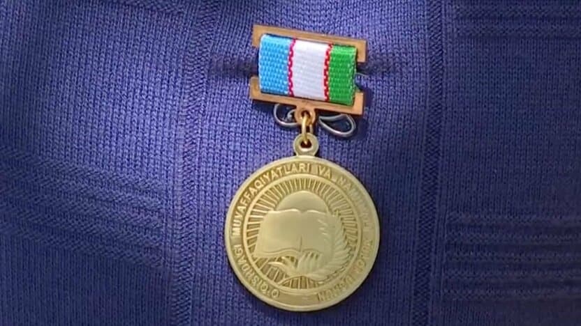 Maktab bitiruvchilari uchun oltin va kumush medal talablari