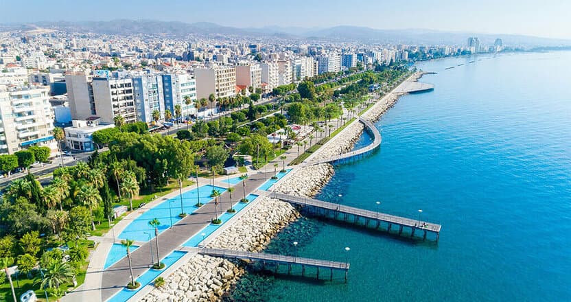 Kipr G‘arbiy Universiteti: Bakalavr, Grantlar va Imkoniyatlar