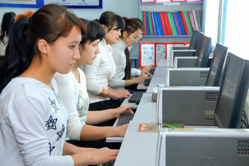 Xotin-qizlar uchun kollej va texnikumlarda davlat granti