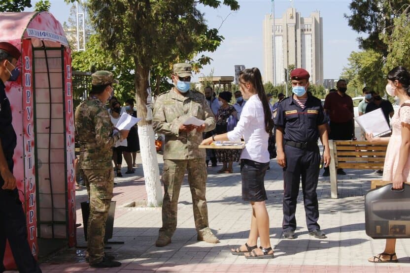 IELTS sertifikatini soxtalashtirgan abituriyentlar fosh etildi