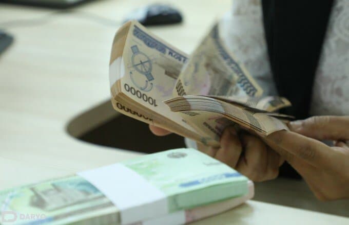 O‘qituvchi bir nechta sertifikatga ega bo‘lsa, ustama qanday to‘lanadi?