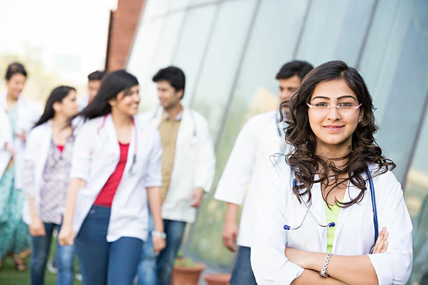 O‘zbekiston tibbiyot OTMlarida 5 mingdan ortiq hindistonlik o‘qiydi