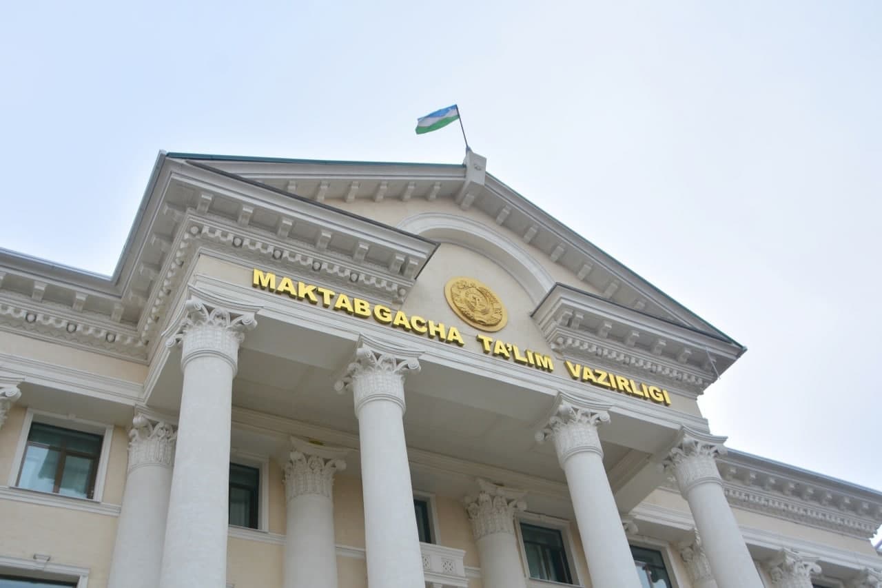 Vazirlik rahbarlari safarlariga 3,3 mlrd so‘m sarflangan