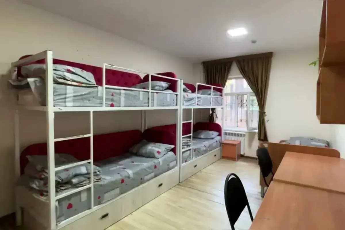 Rektorlar talabalar yotoqxonalari va ijara uylarini tekshirmoqda