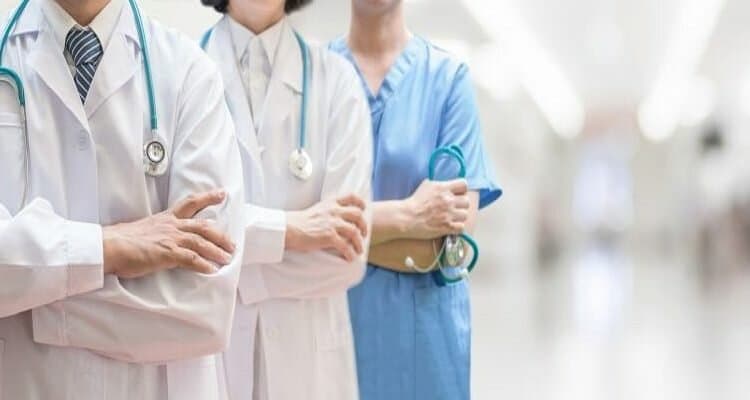 O’zbekistondagi tibbiyot oliygohlari: To’liq ro’yxat 2024