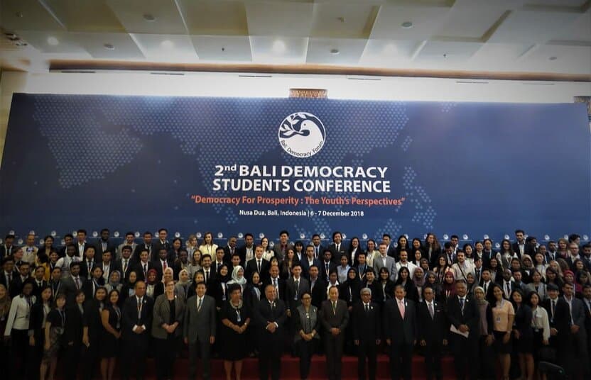 Indoneziyada bepul konferensiya: 5-Bali Democracy Students