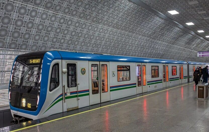 Jamoat transportida o‘zini tutish: Odob va xavfsizlik qoidalari